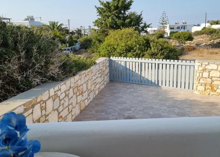 Holiday House In Paros بيت للعطل ناوسا