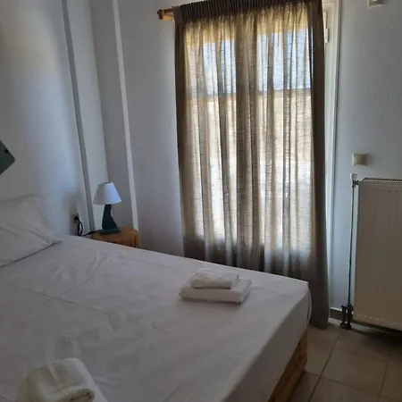 Holiday House In Paros